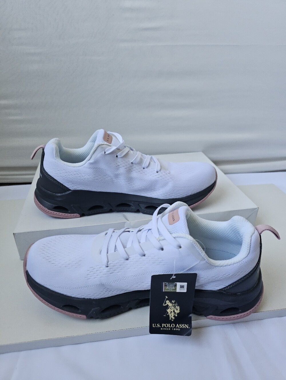U.S. Polo Assn. Menia-M Women’s Sneakers White/Pink Size 10 NWT